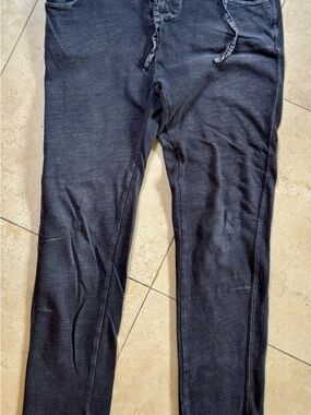 Roots Casual Pants